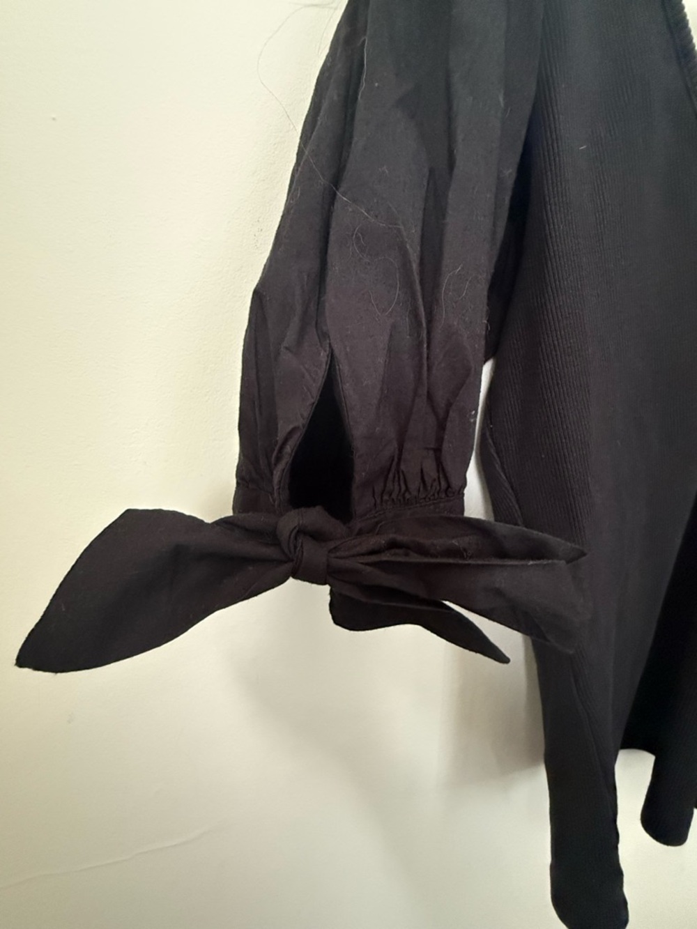 Maeve Anthropologie Puff Sleeve Tied Top, Black, Size Small - Picture 4 of 8